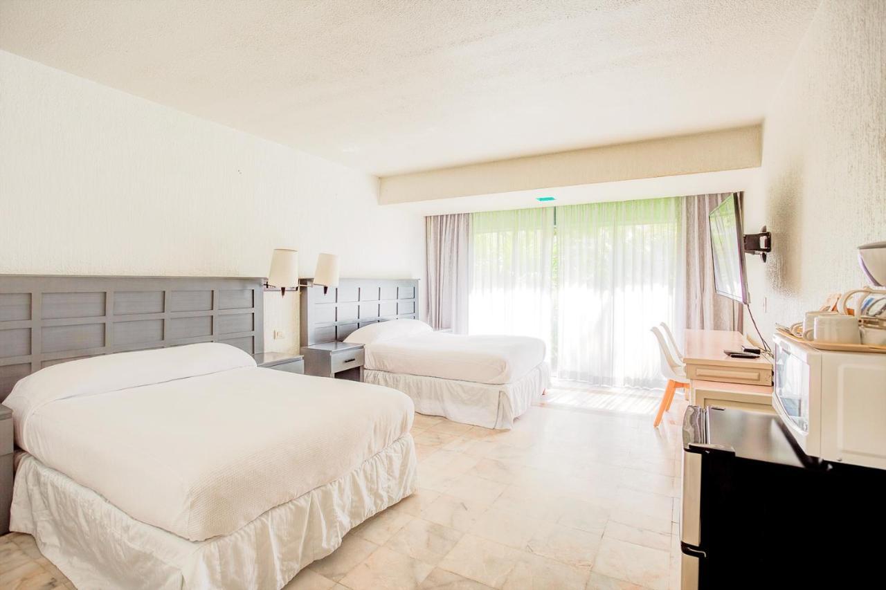 Condos In Prime Cancun Location Plus 3 Pools Экстерьер фото
